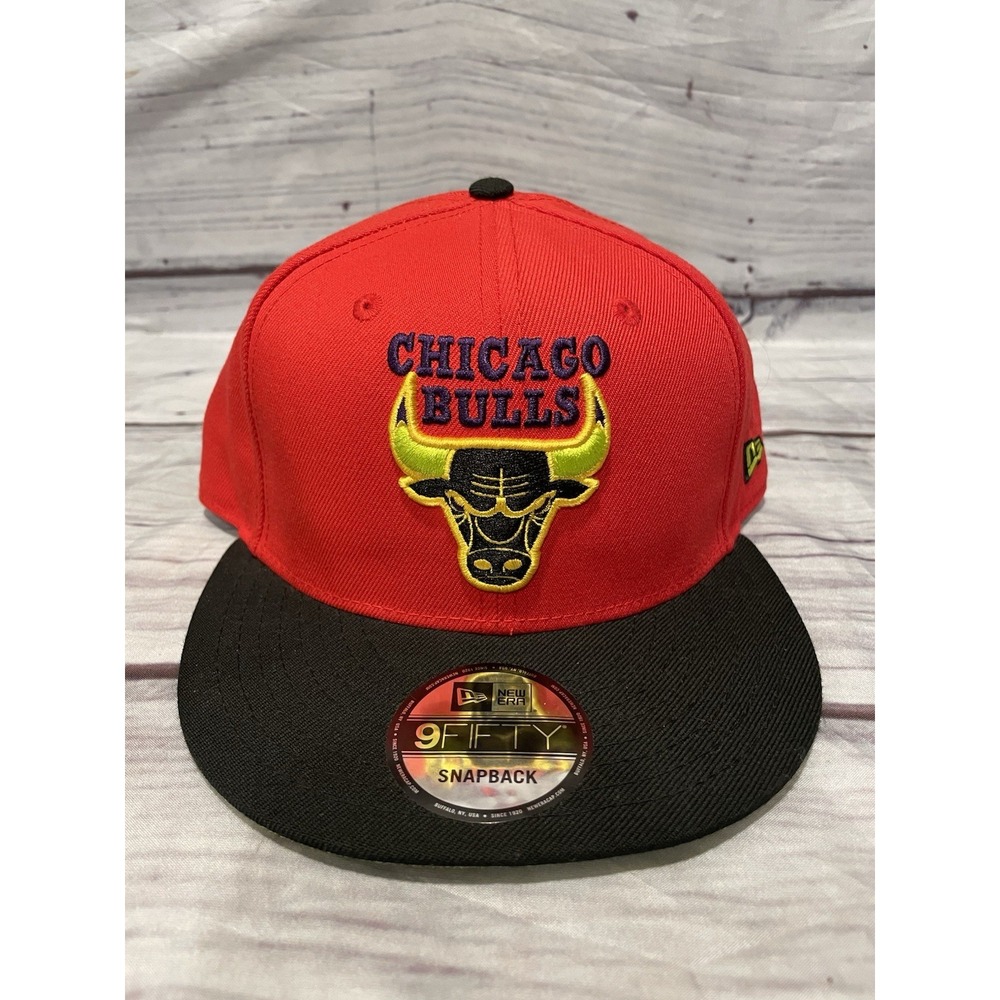 New Era Chicago Bulls 59FIFTY SnapBack Hat Cap NBA Red/Lime Green OSFM EUC